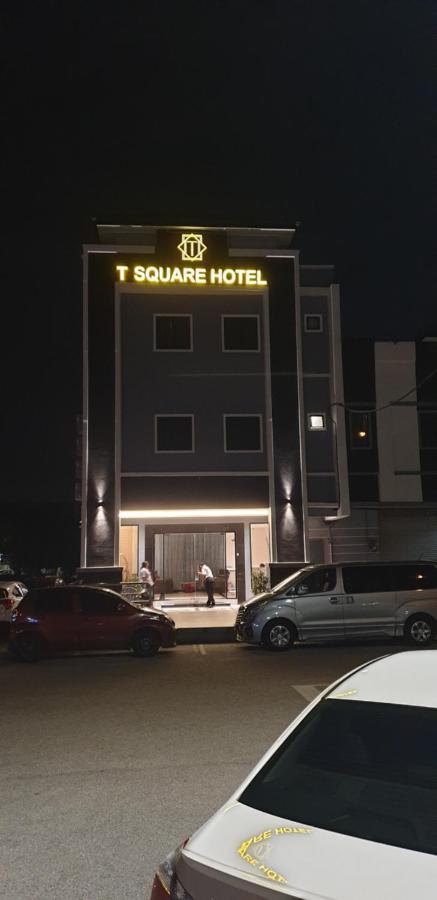 T Square Hotel Ipoh Buitenkant foto
